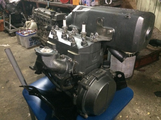 ขายเครื่อง คาวาซากิ 550cc รุ่นหรีด สภาพ90\% เก่าญี่ปุ่น ขายเครื่อง คาวาซากิ 550cc รุ่นหรีด สภาพ90\% เก่าญี่ปุ่น