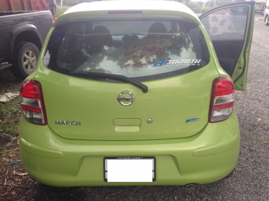 ขาย นิสสันมาร์ท MT ปี 2010