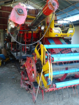 รถเกี่ยวข้าวมือสอง