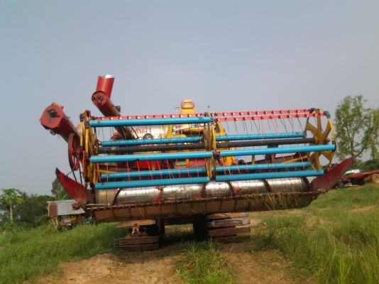 รถเกี่ยวข้าวมือสอง