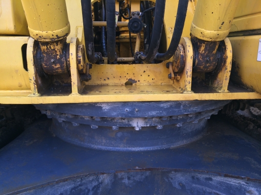 รถแบคโฮมือสอง KOMATSU PC200-7 สภาพรถเยี่ยม 090-268-2646 พร้อมจัด ไฟแนนซ์