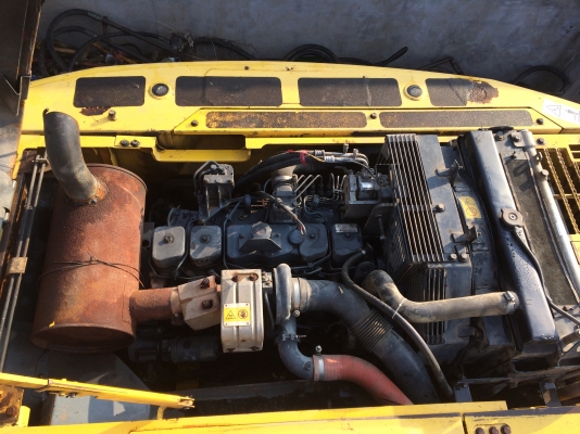 รถแบคโฮมือสอง KOMATSU PC200-7 สภาพรถเยี่ยม 090-268-2646 พร้อมจัด ไฟแนนซ์