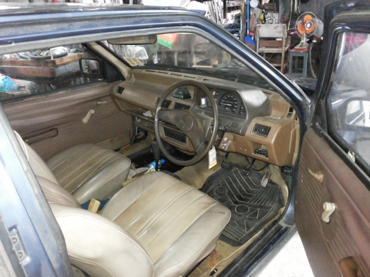 ขายนิสสัน คันเล้ก 3ประตู  ราคา 28000.-   เกียร์ออโต้ ติดแก๊ส