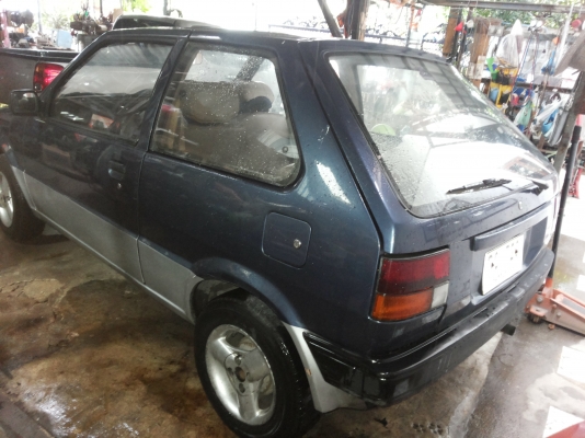 ขายนิสสัน คันเล้ก 3ประตู  ราคา 28000.-   เกียร์ออโต้ ติดแก๊ส