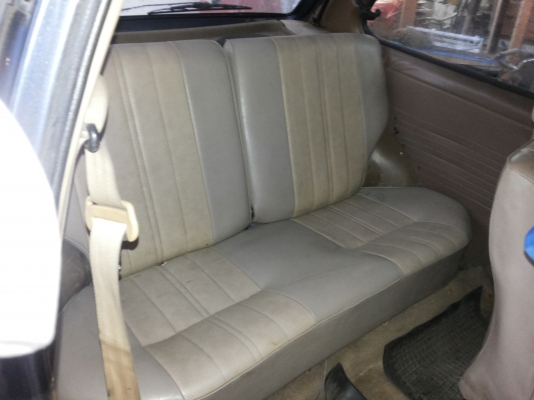 ขายนิสสัน คันเล้ก 3ประตู  ราคา 28000.-   เกียร์ออโต้ ติดแก๊ส