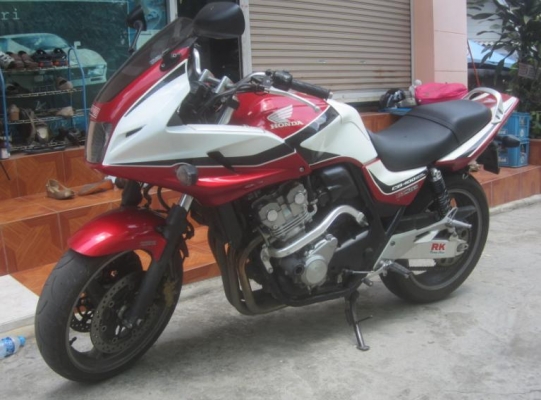 มีคลิปให้ดู ขาย CB400 Bold'or หัวฉีด VTEC REVO ปี 2008 เบรค ABS สรรพสามิตรแท้ มีคลิปให้ดู ขาย CB400 Bold'or หัวฉีด VTEC REVO ปี 2008 เบรค ABS สรรพสามิตรแท้