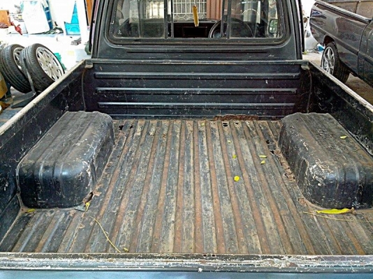 MAZDA, FAMILIA 1.3 ปี90  เกียร์ธรรมดา 4เกียร์