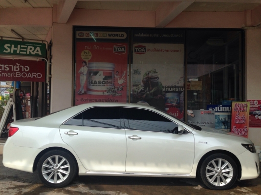 ขายรถบ้าน TOYOTA CAMRY hybrid 2.5 รุ่นTOP ปลายปี2012 (เจ้าของขายเอง) ติดต่อ 081-2990958