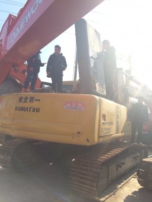 รถแบคโฮมือสอง KOMATSU PC220 สภาพรถเยี่ยม 090-268-2646 พร้อมจัด ไฟแนนซ์