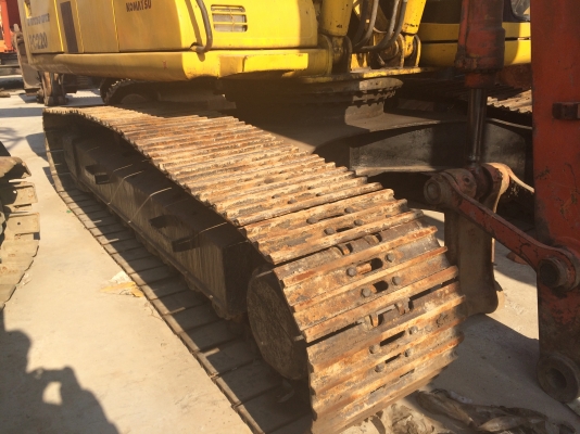 รถแบคโฮมือสอง KOMATSU PC220 สภาพรถเยี่ยม 090-268-2646 พร้อมจัด ไฟแนนซ์