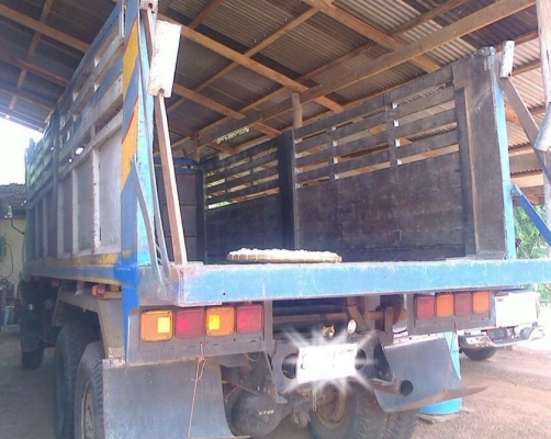 **830,000 บ.ต่อรอง**ขาย10ล้อ2เพลาดั้ม NISSAN UD CWM430M PE6 230HP เครื่องเดิมเกียเดิม แน่นๆ แรงดี เกียร์ดีไม่มีหลุด ช่วงล่างคัสซีสวยเดิมไม่มีปะ ไม่มีดาม กระบะดั้มเหล็กสภาพดี พื้นดีข้างดีไม่ผุ หัวเก๋งดี ไม่ผุ ภายในคอนโซลครบ พ.พาวเวอร์ แอร์ เบรคทริฟฟี่ ยางด