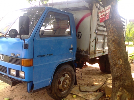 หกล้อ ISUZU110 ดั้มเกษตร ทะเบียนพร้อมโอน
