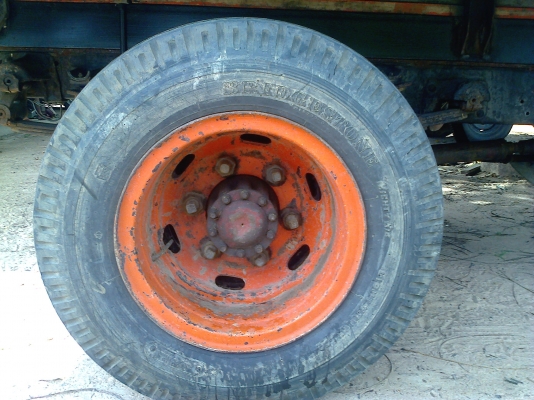 หกล้อ ISUZU110 ดั้มเกษตร ทะเบียนพร้อมโอน