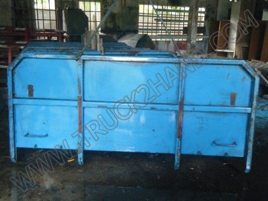 อะไหล่รถและอุปกรณ์เสริมมือสองขายเหมา 3 รายการจำนวน 55 ชิ้น อะไหล่รถและอุปกรณ์เสริมมือสองขายเหมา 3 รายการจำนวน 55 ชิ้น