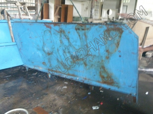 อะไหล่รถและอุปกรณ์เสริมมือสองขายเหมา 3 รายการจำนวน 55 ชิ้น อะไหล่รถและอุปกรณ์เสริมมือสองขายเหมา 3 รายการจำนวน 55 ชิ้น