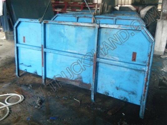 อะไหล่รถและอุปกรณ์เสริมมือสองขายเหมา 3 รายการจำนวน 55 ชิ้น อะไหล่รถและอุปกรณ์เสริมมือสองขายเหมา 3 รายการจำนวน 55 ชิ้น