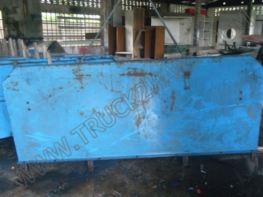 อะไหล่รถและอุปกรณ์เสริมมือสองขายเหมา 3 รายการจำนวน 55 ชิ้น อะไหล่รถและอุปกรณ์เสริมมือสองขายเหมา 3 รายการจำนวน 55 ชิ้น