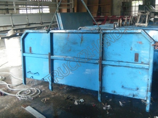 อะไหล่รถและอุปกรณ์เสริมมือสองขายเหมา 3 รายการจำนวน 55 ชิ้น อะไหล่รถและอุปกรณ์เสริมมือสองขายเหมา 3 รายการจำนวน 55 ชิ้น