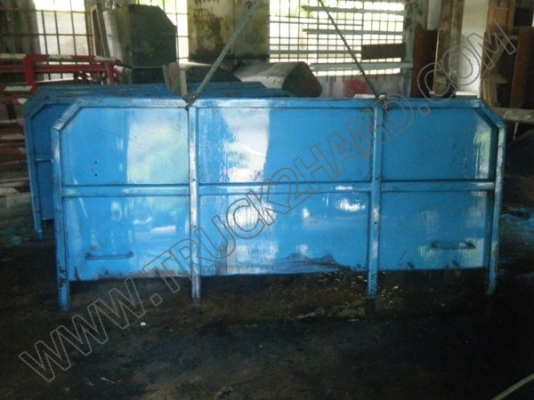 อะไหล่รถและอุปกรณ์เสริมมือสองขายเหมา 3 รายการจำนวน 55 ชิ้น อะไหล่รถและอุปกรณ์เสริมมือสองขายเหมา 3 รายการจำนวน 55 ชิ้น