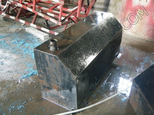 อะไหล่รถและอุปกรณ์เสริมมือสองขายเหมา 3 รายการจำนวน 55 ชิ้น อะไหล่รถและอุปกรณ์เสริมมือสองขายเหมา 3 รายการจำนวน 55 ชิ้น