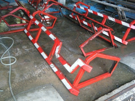 อะไหล่รถและอุปกรณ์เสริมมือสองขายเหมา 3 รายการจำนวน 55 ชิ้น อะไหล่รถและอุปกรณ์เสริมมือสองขายเหมา 3 รายการจำนวน 55 ชิ้น