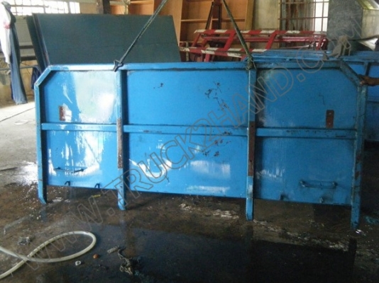 อะไหล่รถและอุปกรณ์เสริมมือสองขายเหมา 3 รายการจำนวน 55 ชิ้น อะไหล่รถและอุปกรณ์เสริมมือสองขายเหมา 3 รายการจำนวน 55 ชิ้น