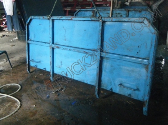 อะไหล่รถและอุปกรณ์เสริมมือสองขายเหมา 3 รายการจำนวน 55 ชิ้น อะไหล่รถและอุปกรณ์เสริมมือสองขายเหมา 3 รายการจำนวน 55 ชิ้น