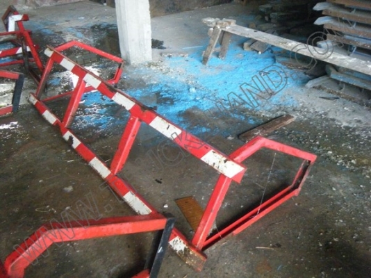 อะไหล่รถและอุปกรณ์เสริมมือสองขายเหมา 3 รายการจำนวน 55 ชิ้น อะไหล่รถและอุปกรณ์เสริมมือสองขายเหมา 3 รายการจำนวน 55 ชิ้น