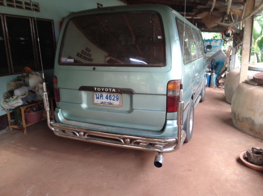 ต้องการขายรถตู้ โตโยต้า ราคา 210000 เจ้าของขายเอง