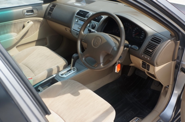 HONDA CIVIC ตาเหยี่ยว ปี 2005 ขายรถสวย BODYเดิมๆ เครื่องวิ่งดีสุดๆ ช่วงล่างแน่น ล้อ MAX แอร์เย็น สภาพภายในสวย สีสวย การันตีรถสวยจัดๆ จัดไฟแนนได้ HONDA CIVIC ตาเหยี่ยว ปี 2005 ขายรถสวย BODYเดิมๆ เครื่องวิ่งดีสุดๆ ช่วงล่างแน่น ล้อ MAX แอร์เย็น สภาพภายในสวย สีสวย การันตีรถสวยจัดๆ จัดไฟแนนได้