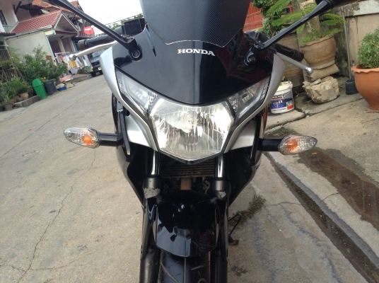 ของดีราคาถูกกระหน่ำให้วันนี้เท่านั้น cbr250 จาก72,500 เหลือ 68,000 บาท