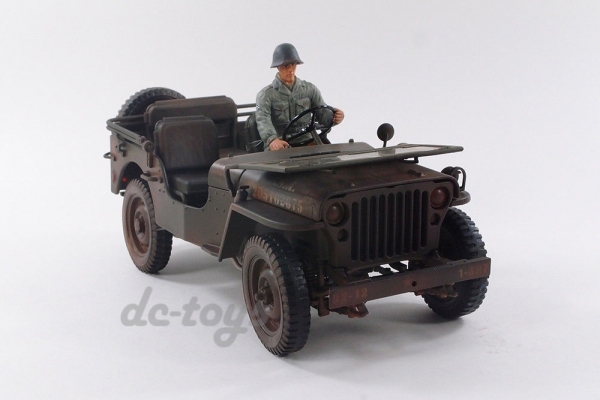 ขาย โมเดลรถ Jeep Ford GPW ขนาด 1:18 พร้อมพลขับ