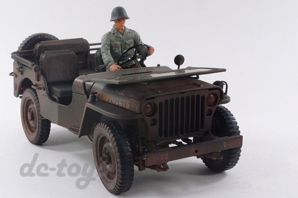 ขาย โมเดลรถ Jeep Ford GPW ขนาด 1:18 พร้อมพลขับ