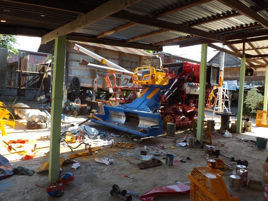 ขายรถเกี่ยวข้าวศักดิ์พัฒนา สภาพ 80\%