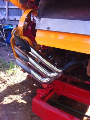 ขายรถเกี่ยวข้าวศักดิ์พัฒนา สภาพ 80\%