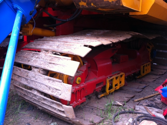 ขายรถเกี่ยวข้าวศักดิ์พัฒนา สภาพ 80\%