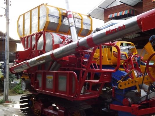 ขายรถเกี่ยวข้าวศักดิ์พัฒนา สภาพ 80\%