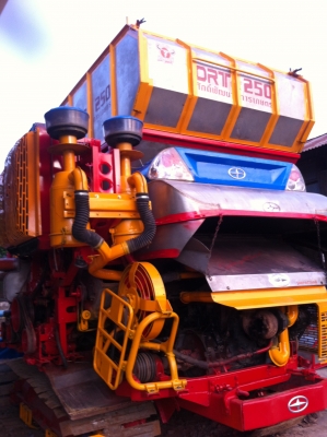 ขายรถเกี่ยวข้าวศักดิ์พัฒนา สภาพ 80\%