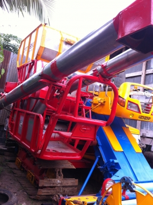 ขายรถเกี่ยวข้าวศักดิ์พัฒนา สภาพ 80\%