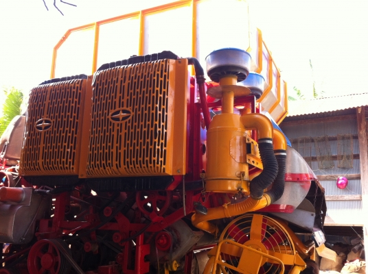 ขายรถเกี่ยวข้าวศักดิ์พัฒนา สภาพ 80\%