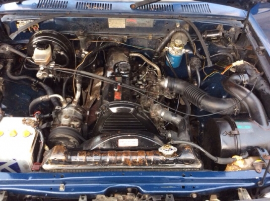 ขายรถกระบะ ไมตี้ เอ็กซ์แคป ปี 94 เครื่องเดิม 2L เกียร์ธรรมดา ภายในเบาะหนัง แอร์มี คัสซีดี ไม่มีผุ ตัวถังเดิม สีเต็ม มีริ้วรอยใช้งานบ้าง ฝาท้ายบุปบ้าง ห้องเครื่องเดิม คานหน้าเดิม เลขชัดเจน รถขับดีครับ ภาษีไม่ขาดต่อ ขายถูกครับ