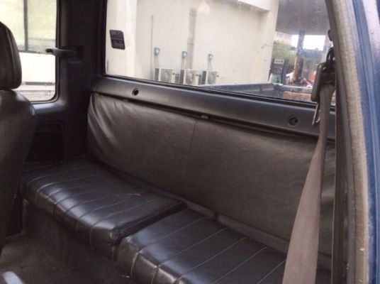 ขายรถกระบะ ไมตี้ เอ็กซ์แคป ปี 94 เครื่องเดิม 2L เกียร์ธรรมดา ภายในเบาะหนัง แอร์มี คัสซีดี ไม่มีผุ ตัวถังเดิม สีเต็ม มีริ้วรอยใช้งานบ้าง ฝาท้ายบุปบ้าง ห้องเครื่องเดิม คานหน้าเดิม เลขชัดเจน รถขับดีครับ ภาษีไม่ขาดต่อ ขายถูกครับ