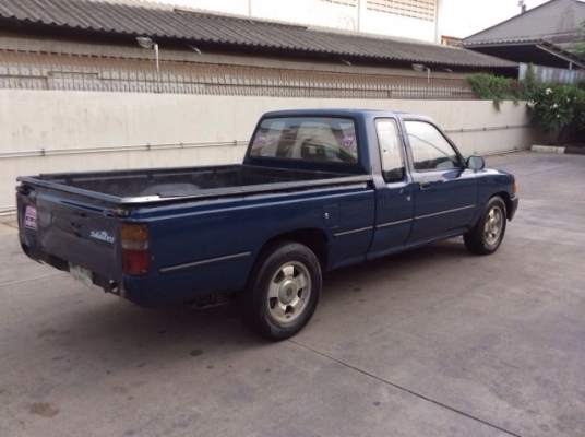 ขายรถกระบะ ไมตี้ เอ็กซ์แคป ปี 94 เครื่องเดิม 2L เกียร์ธรรมดา ภายในเบาะหนัง แอร์มี คัสซีดี ไม่มีผุ ตัวถังเดิม สีเต็ม มีริ้วรอยใช้งานบ้าง ฝาท้ายบุปบ้าง ห้องเครื่องเดิม คานหน้าเดิม เลขชัดเจน รถขับดีครับ ภาษีไม่ขาดต่อ ขายถูกครับ