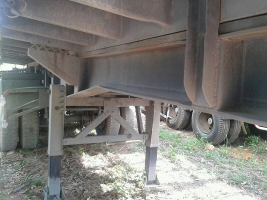 ขายหาง ส.กิจชัย 3 เพลา แท้.  สนใจติดต่อ 081 - 6079515