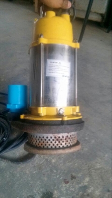 ไดโว่ clinton  220 v