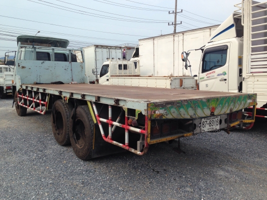 10ล้ออีซูซุROCKY 175 HP ยาว7เมตร