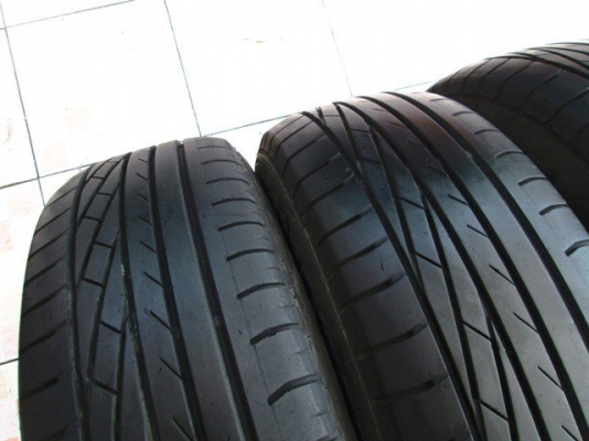 ยาง goodyear 195/65/15 ดอกหนาๆนุ่มๆ ยาง goodyear 195/65/15 ดอกหนาๆนุ่มๆ