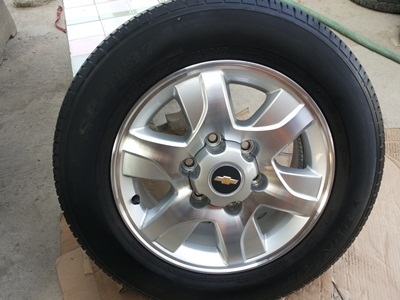 ขายล้อแม็กChevrolet trail blazer ขอบ 16 นิ้วพร้อมยางปี12 1 ชุด ขายล้อแม็กChevrolet trail blazer ขอบ 16 นิ้วพร้อมยางปี12 1 ชุด