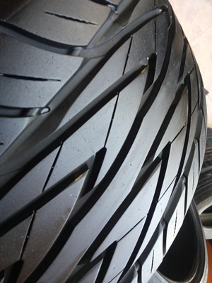 ขายยาง245/35/19 ปี 3411 TOYO PROXES4 1 คู่