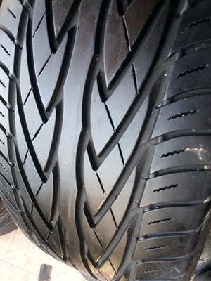 ขายยาง245/35/19 ปี 2710 TOYO PROXES4 1 คู่